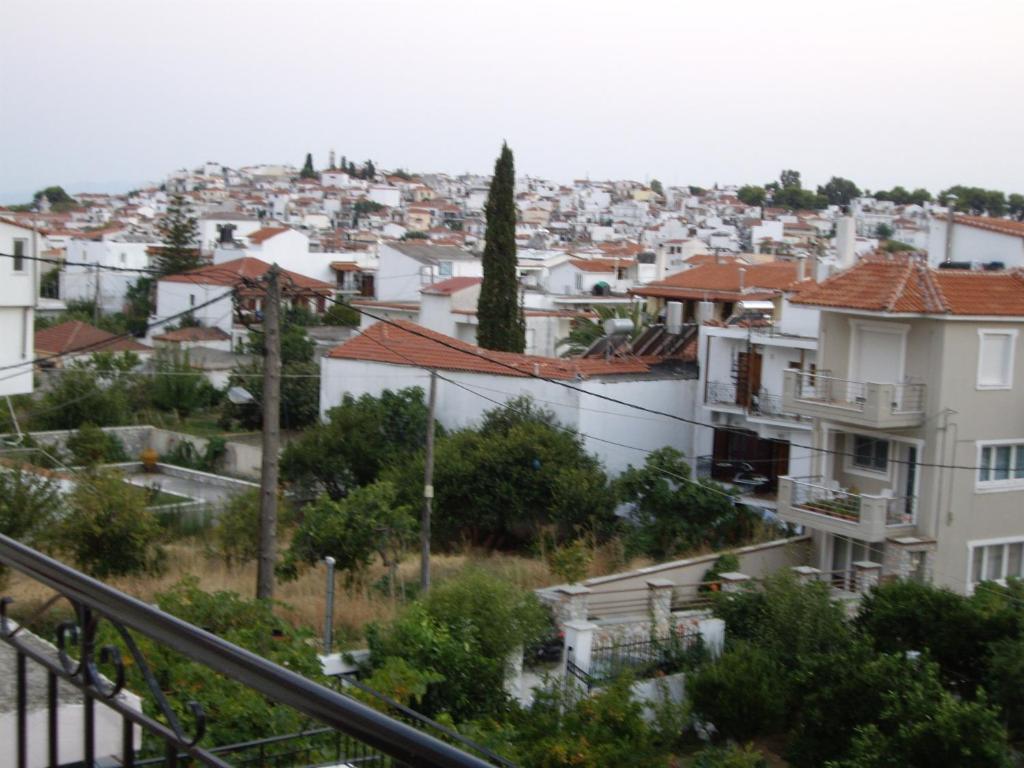 בית הארחה Aivaliotis House