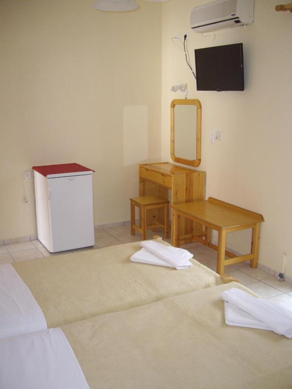 בית הארחה Aivaliotis House